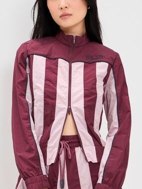 Baum Und Pferdgarten sz 42 ( us 10 ) Bettie bomber jacket bordeaux pink stripe